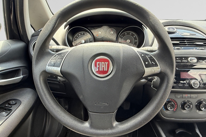 Fiat PUNTO EVO - Image 12