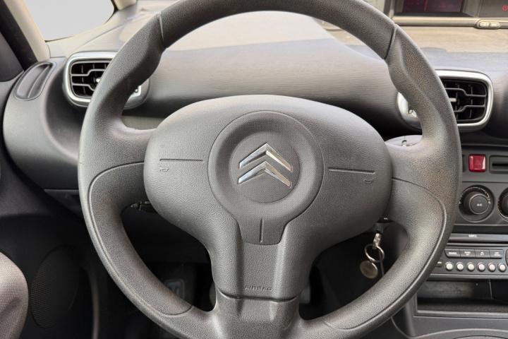Citroen C3 PICASSO - Image 13