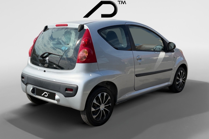 Peugeot 107 - Image 5