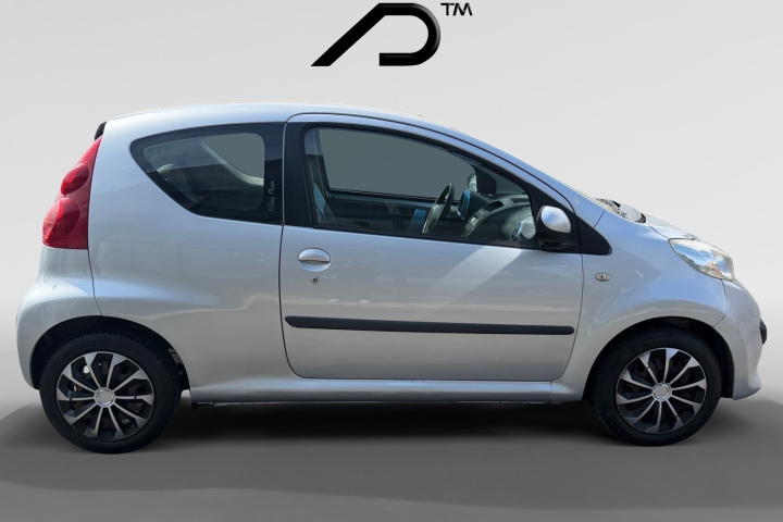 Peugeot 107 - Image 6