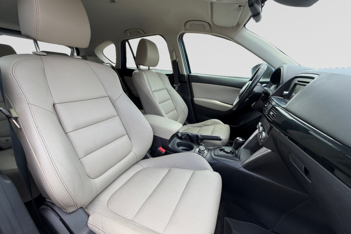 Audi CX-5 - Image 10