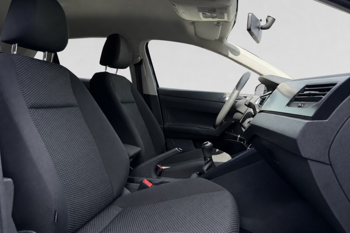 Volkswagen Polo - Image 12