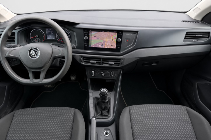 Volkswagen Polo - Image 14