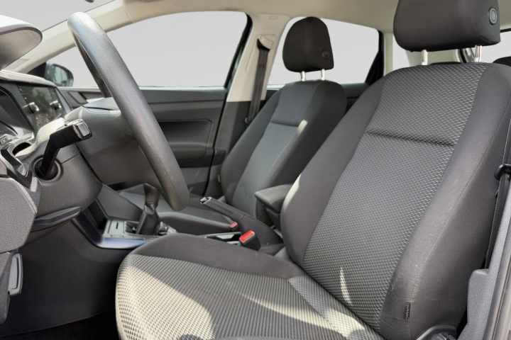Volkswagen Polo - Image 9